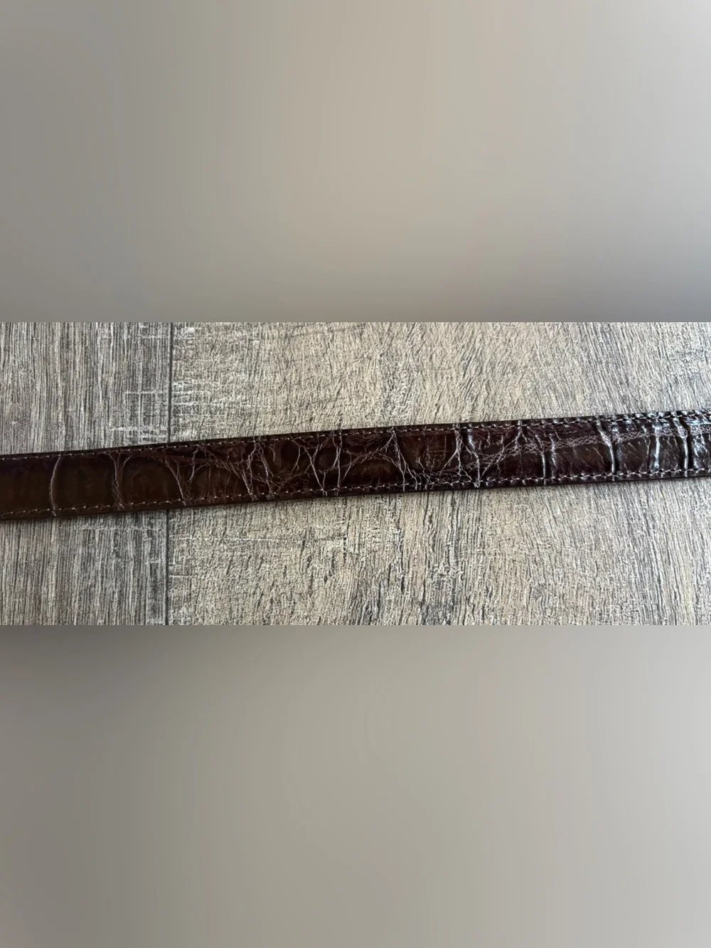 Talbots women’s size large brown croc embossed genuine leather southwestern belt