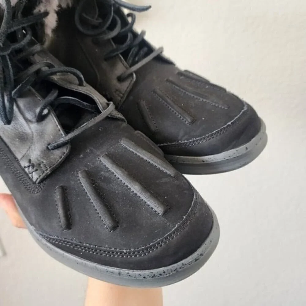 UGG Roseok Black Leather Waterproof Sherpa Treadlite Comfort Boots Outdoor 8 Men