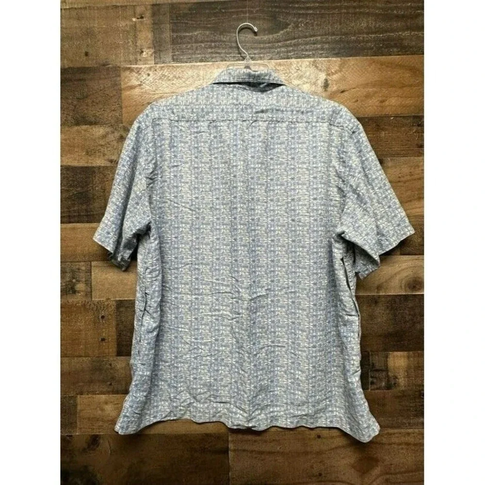 The North Face Men's Short Sleeve‎ Button Up Size X-Large