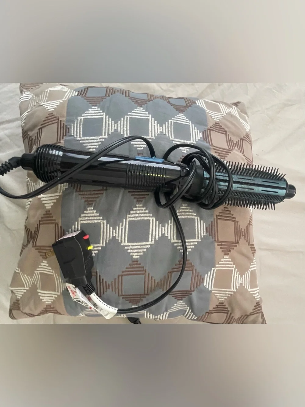 N/A black corded