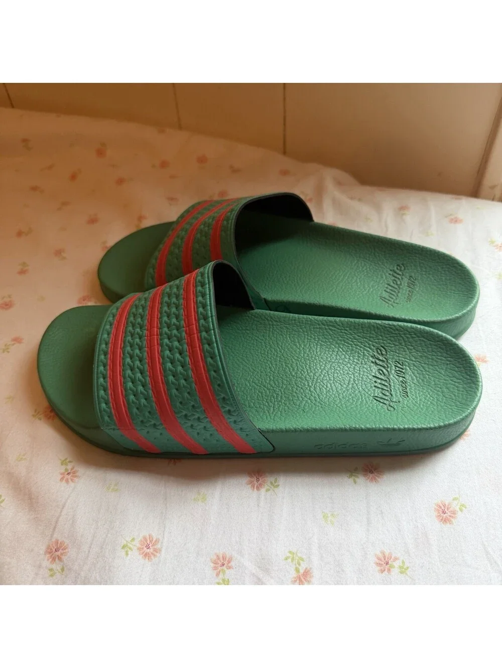 Adidas Adilette Slides Sandals Men’s 8 Hi Res Green Red ART GY3735 Made In Italy