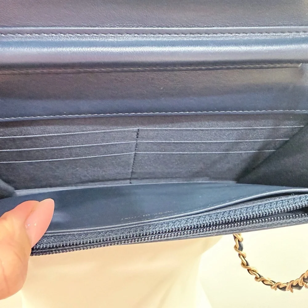 CHANEL up sale