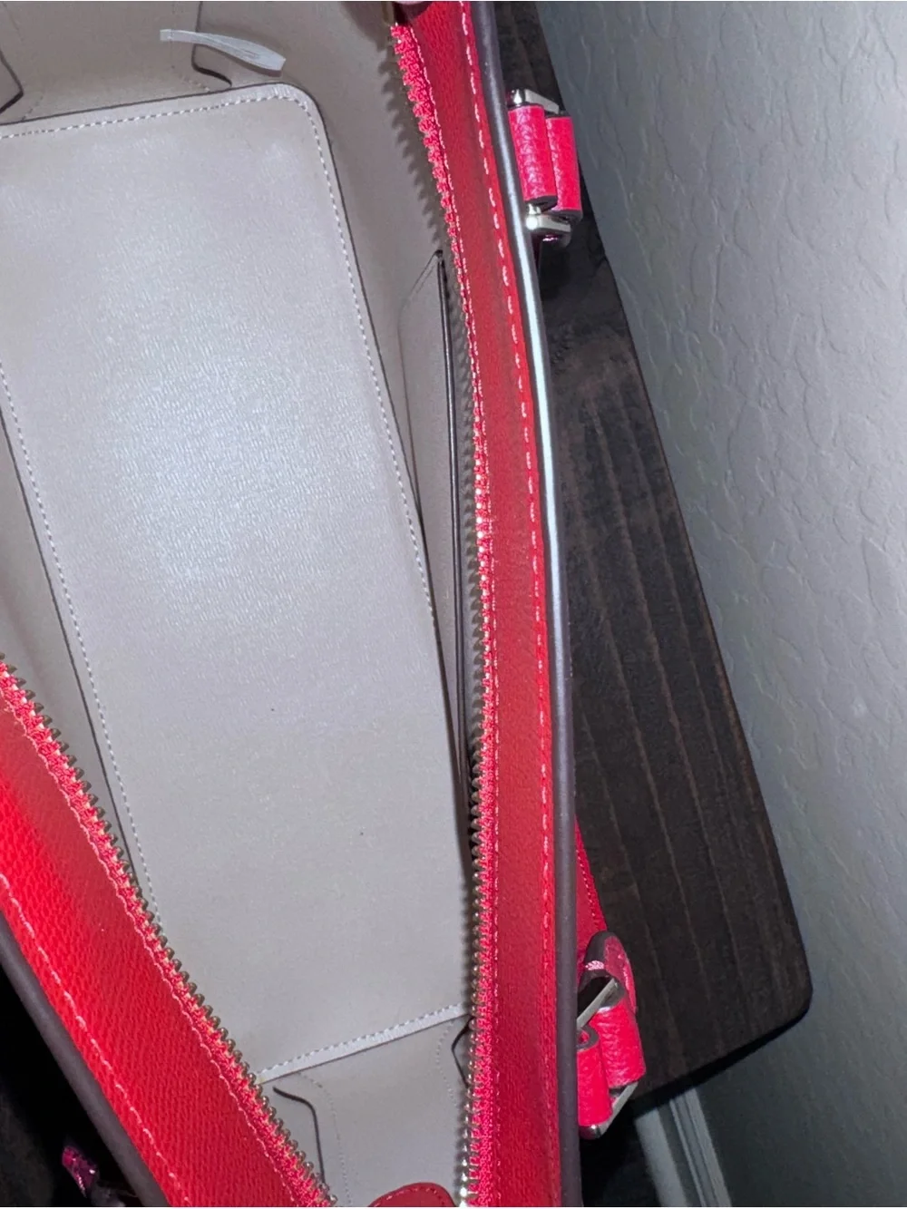 kate spade excellent does