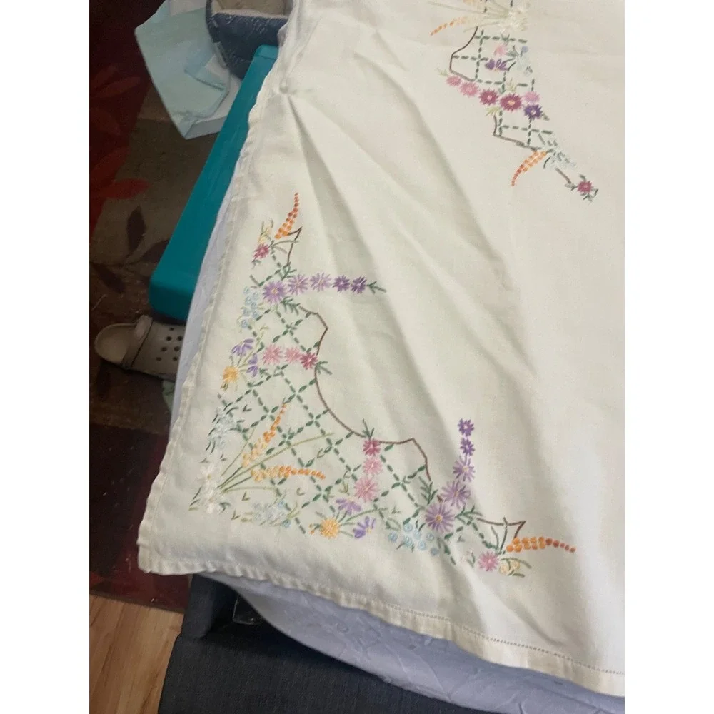 LinenTablecloth this antique
