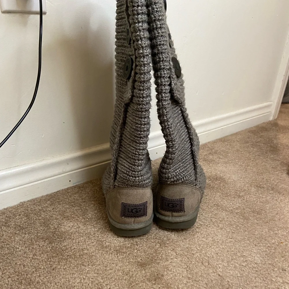 UGG kids classic