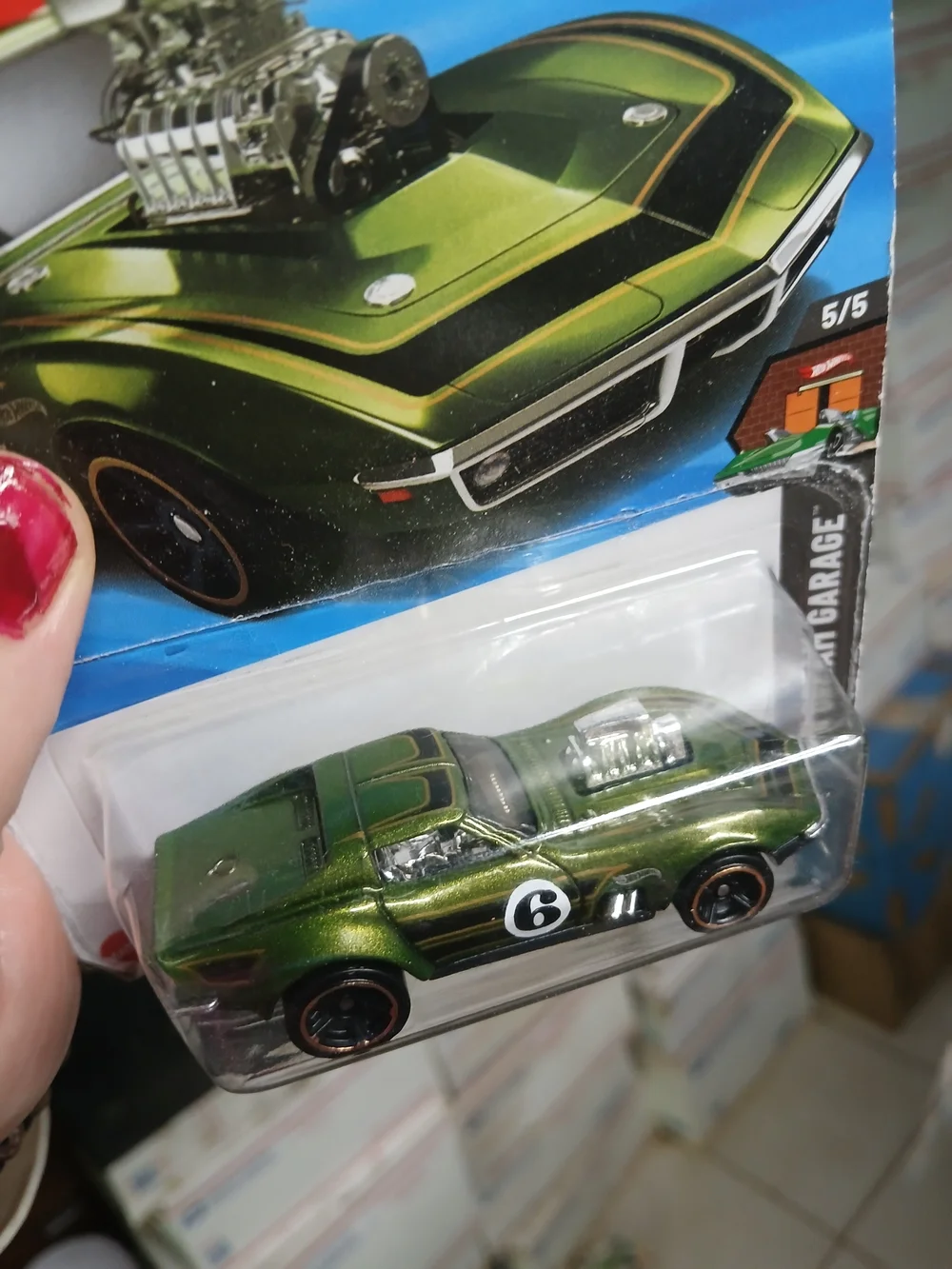 Hot Wheels ‘68 Corvette - Gas Monkey Garage from the 2025 HW Dream Garage series