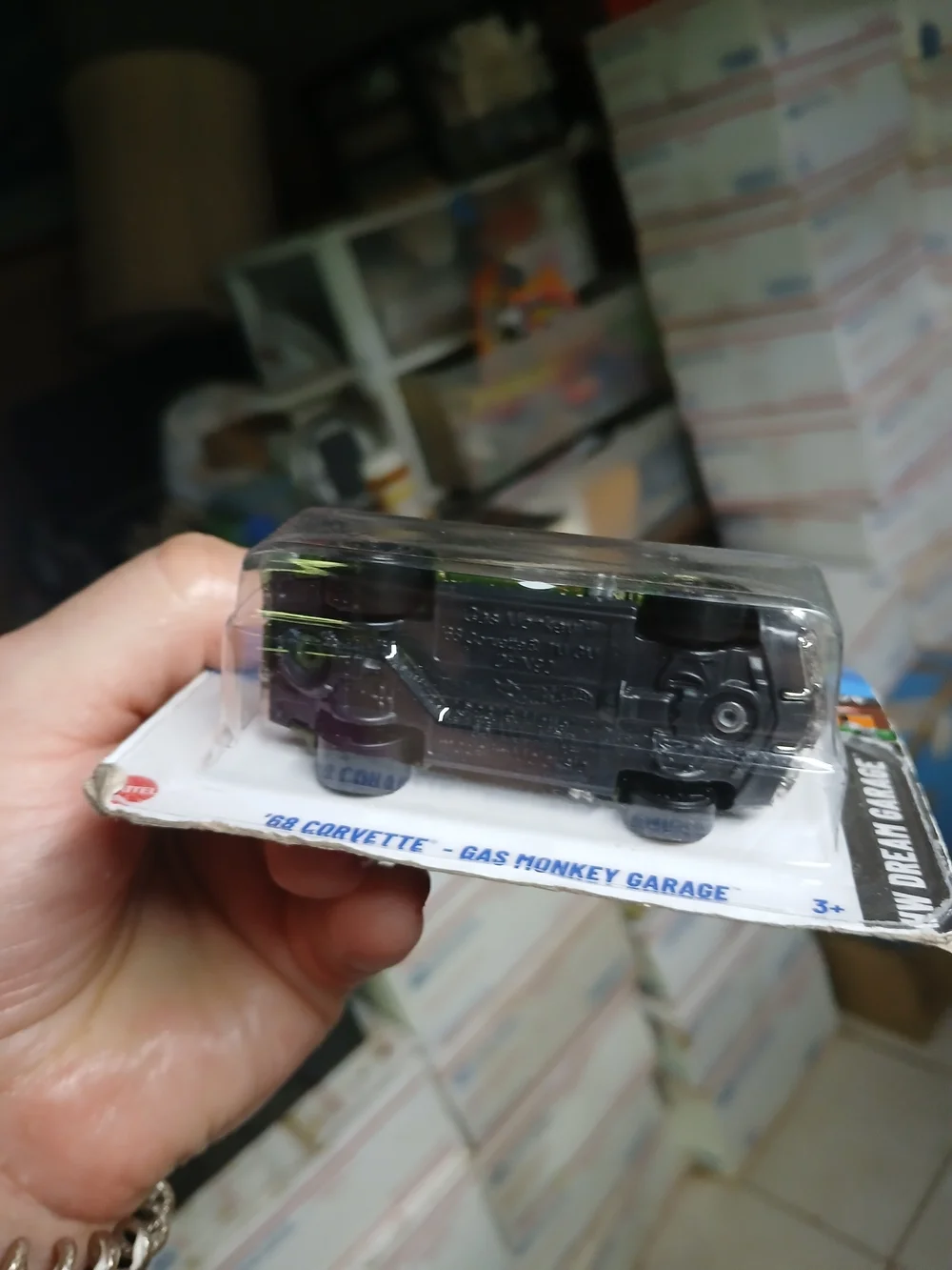 Hot Wheels ‘68 Corvette - Gas Monkey Garage from the 2025 HW Dream Garage series
