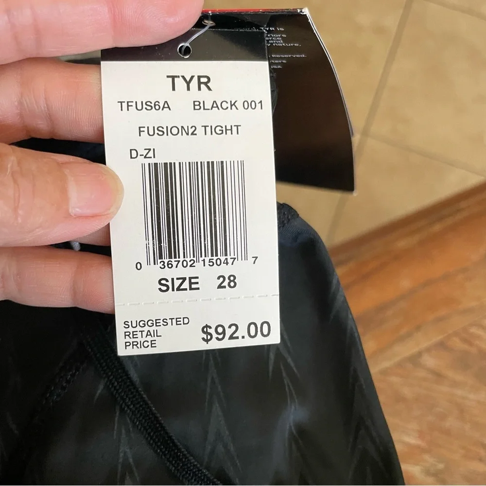 TYR sleek black