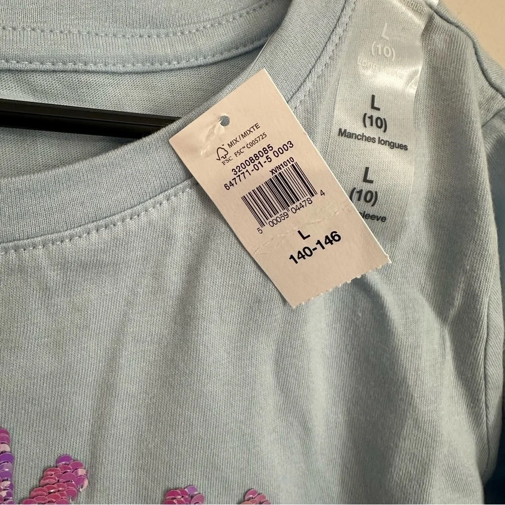 GAP 20 nwt armpit
