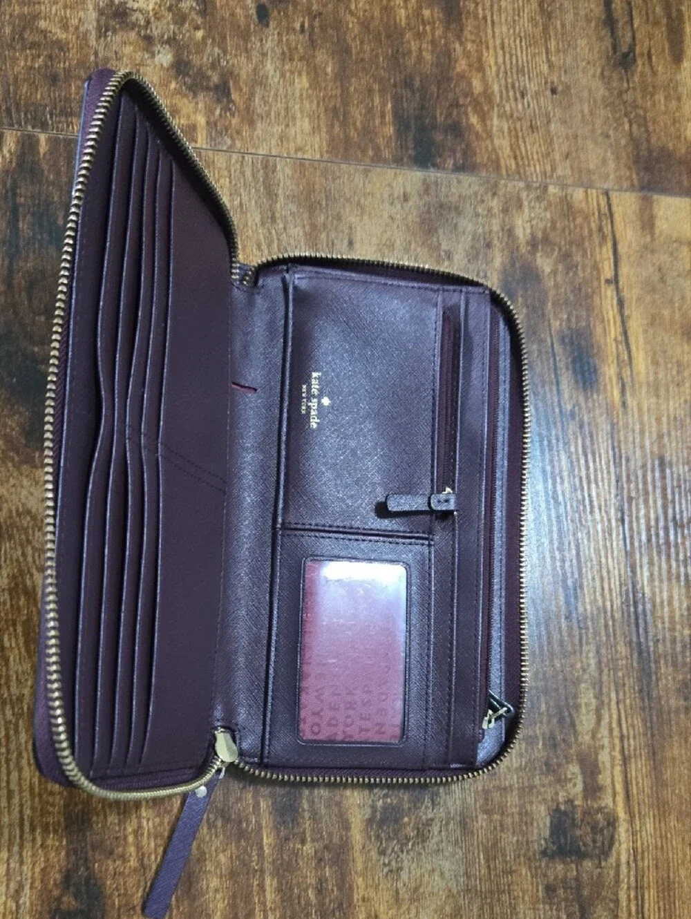 kate spade sleek zip