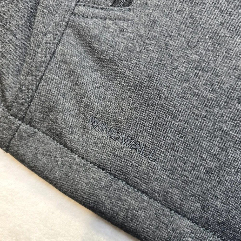 The North Face please accents