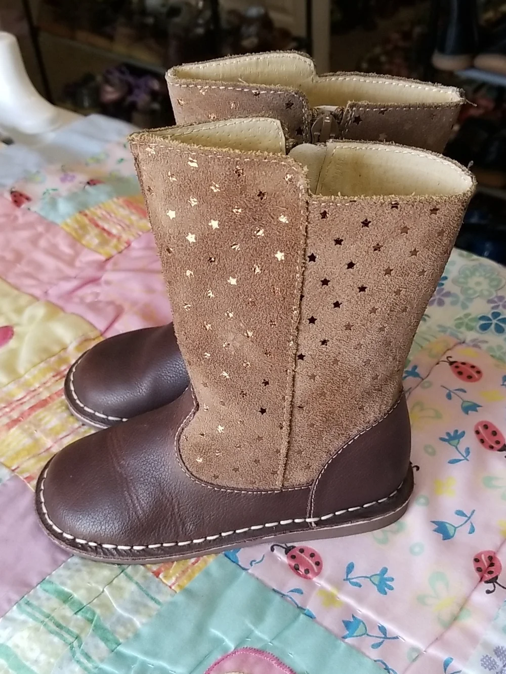 Livie & Luca chic boots