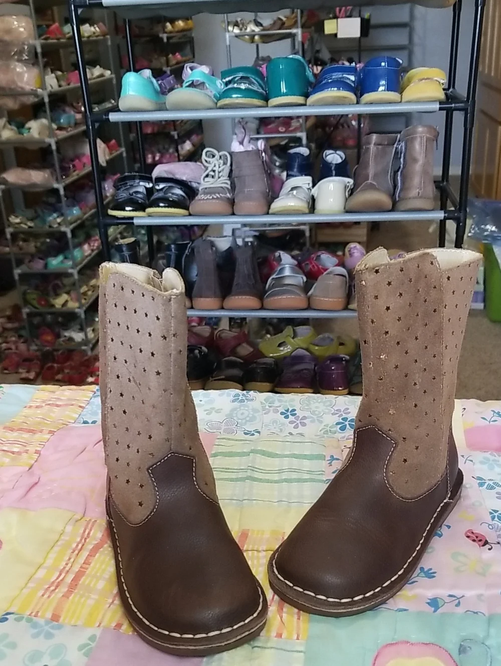 Livie & Luca chic boots