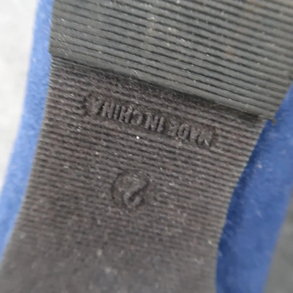 Old Navy used old