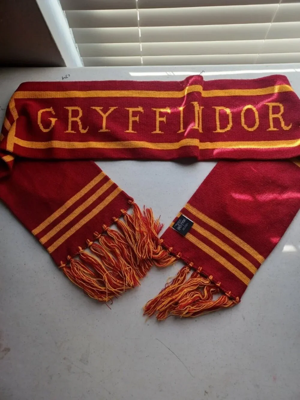 Universal Orlando HARRY POTTER GRYFFINDOR muffler scarf 8 x 62
