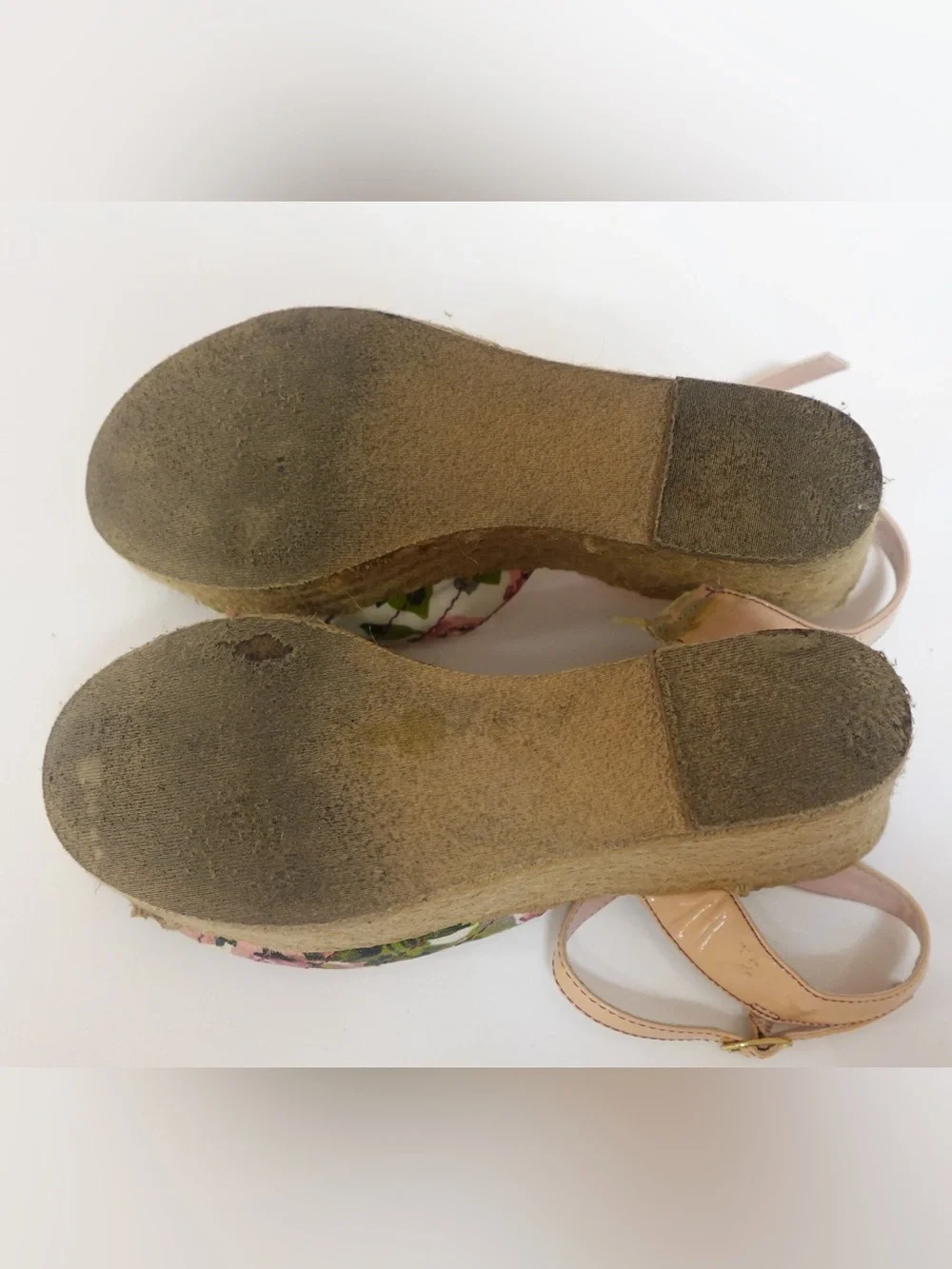 Betsey Johnson Floral Knot Pattty jute platform Wedge Sandals Pink & Green