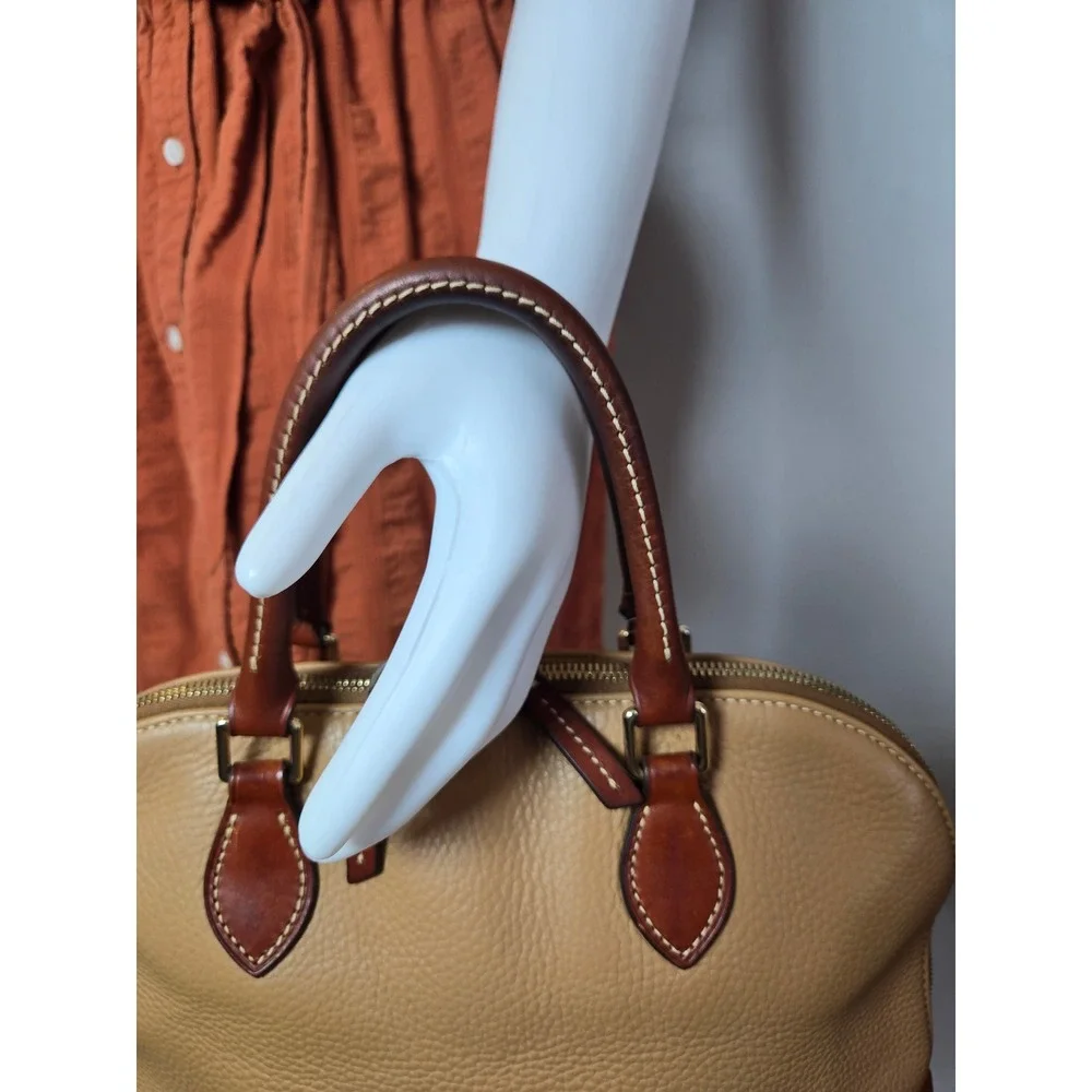 Dooney &‎ Bourke Pebbled Leather Dome Satchel Bag Tan Brown Two Tone Handbag