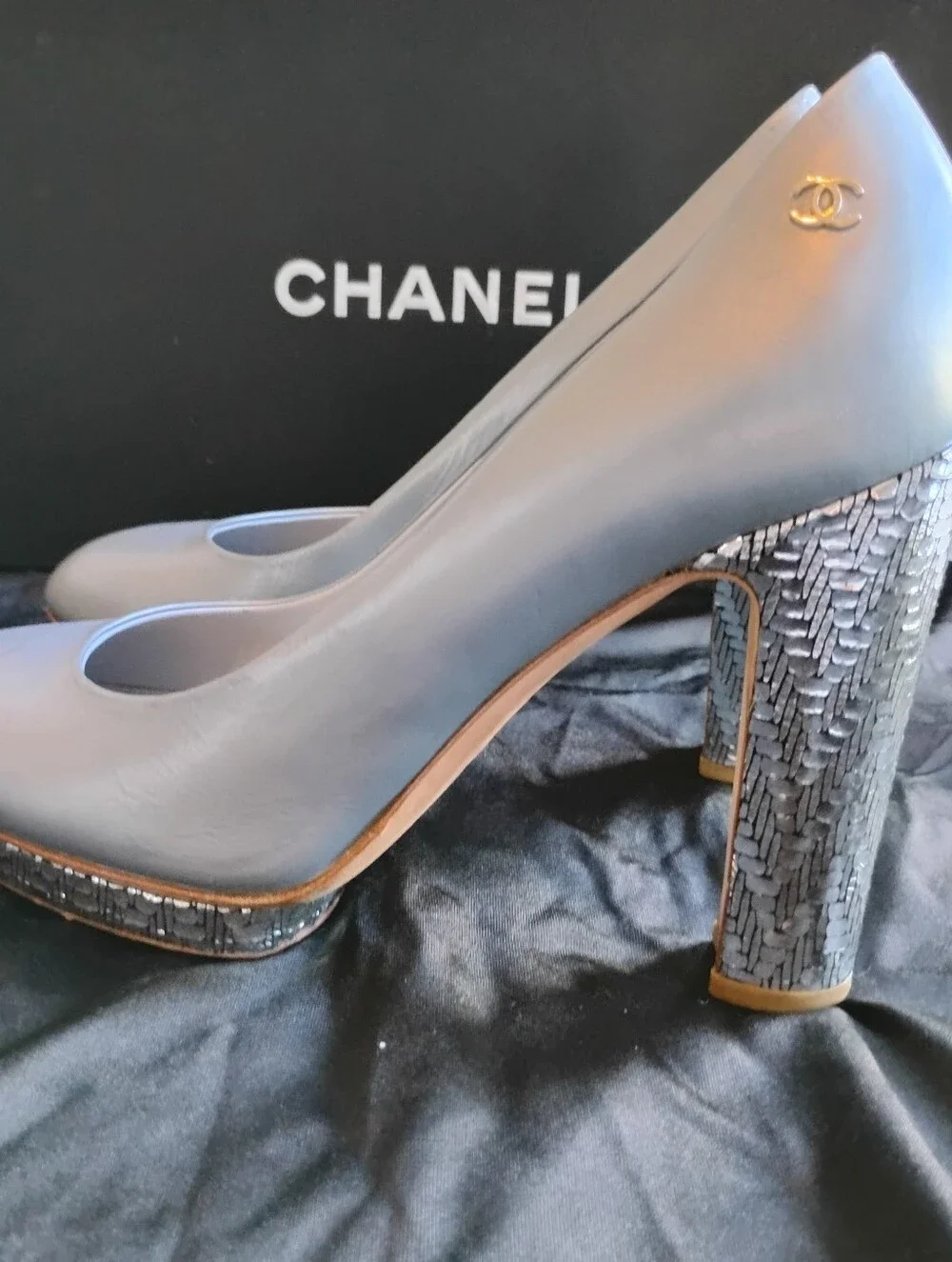 CHANEL gorgeous grey