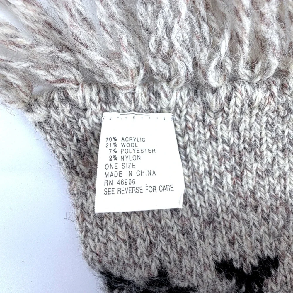 Wool Scarf Unisex OS Black Fair Isle Snowflake Wool Blend Fringe Winter