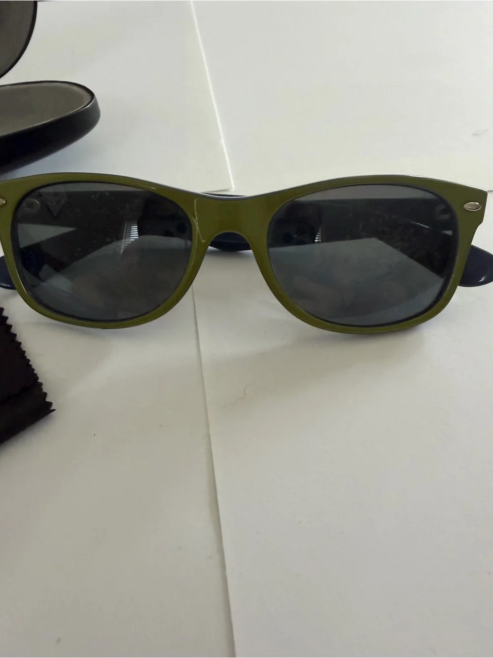 Ray-Ban authentic ray