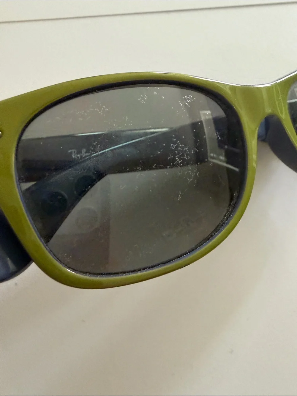 Ray-Ban authentic ray