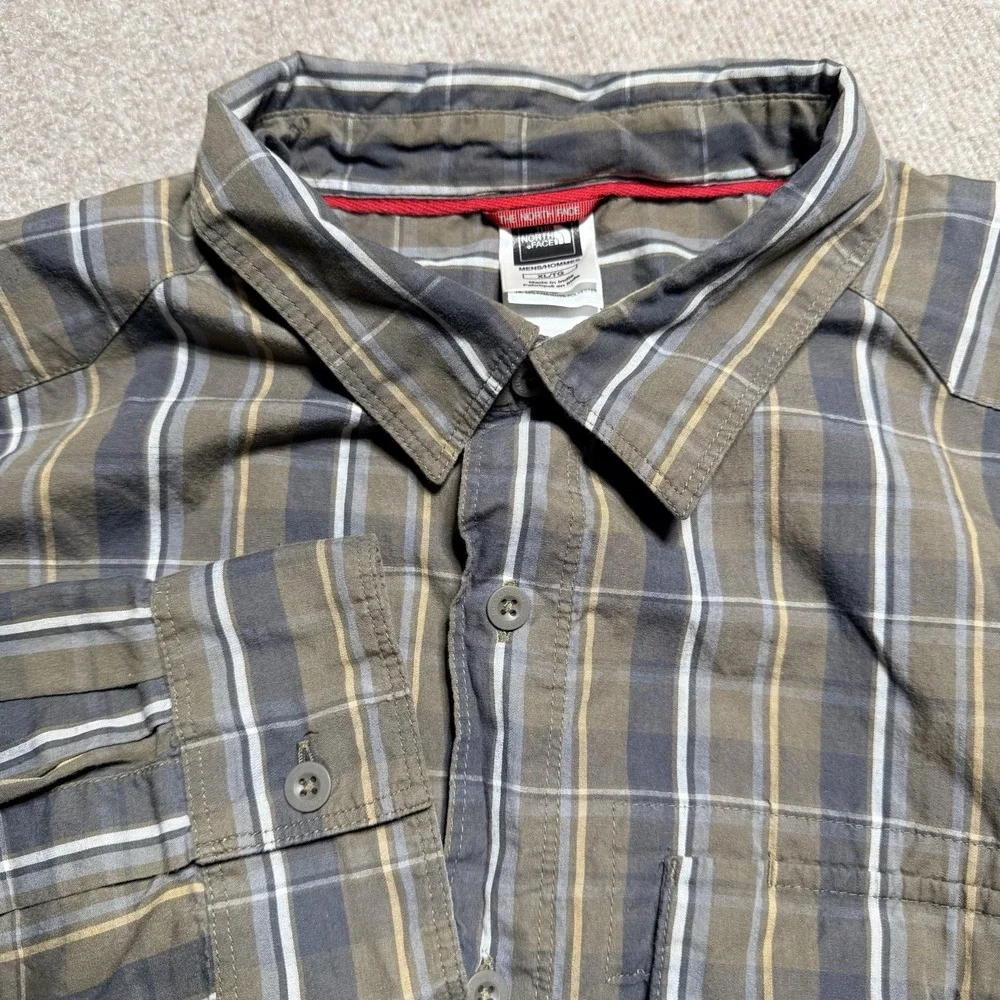 The North Face rips normal features
