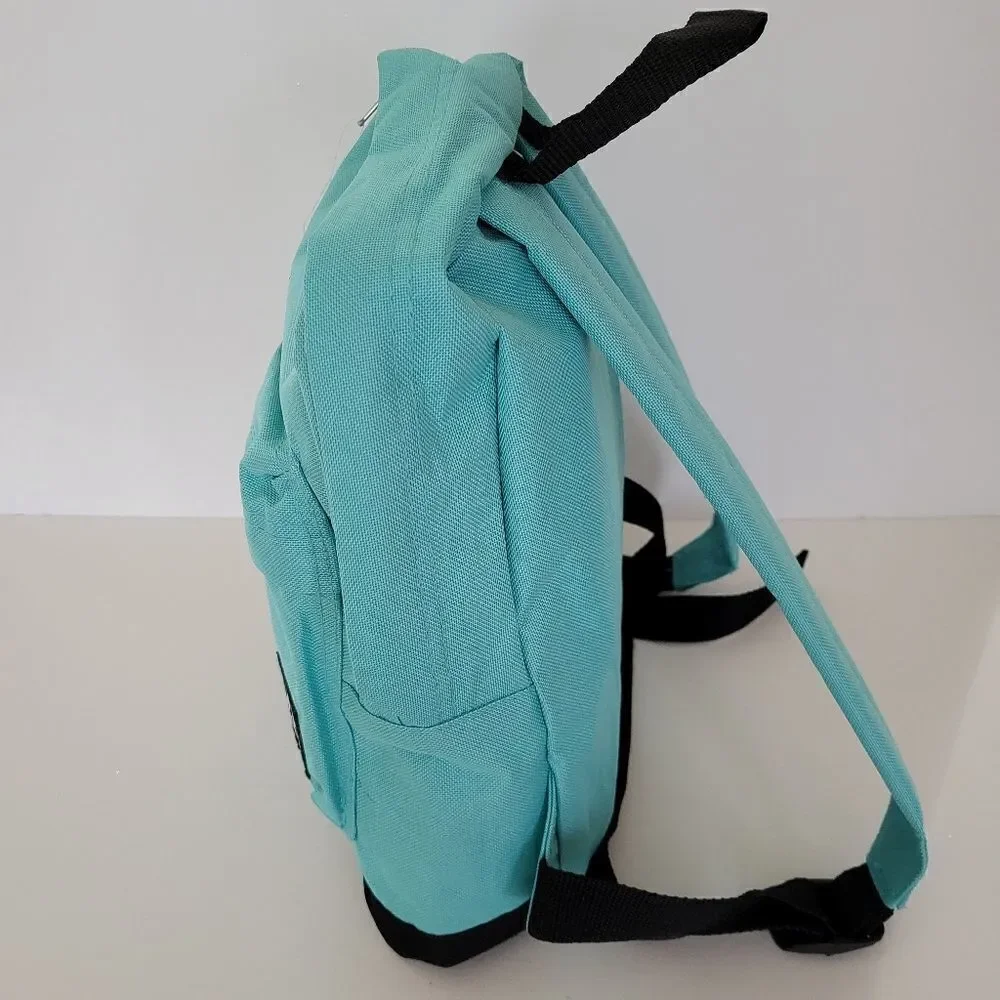 Everest aqua blue