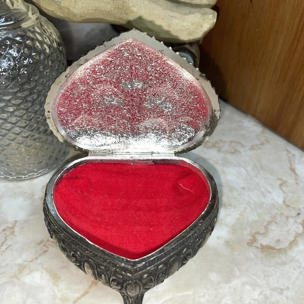 N/A beautiful trinket