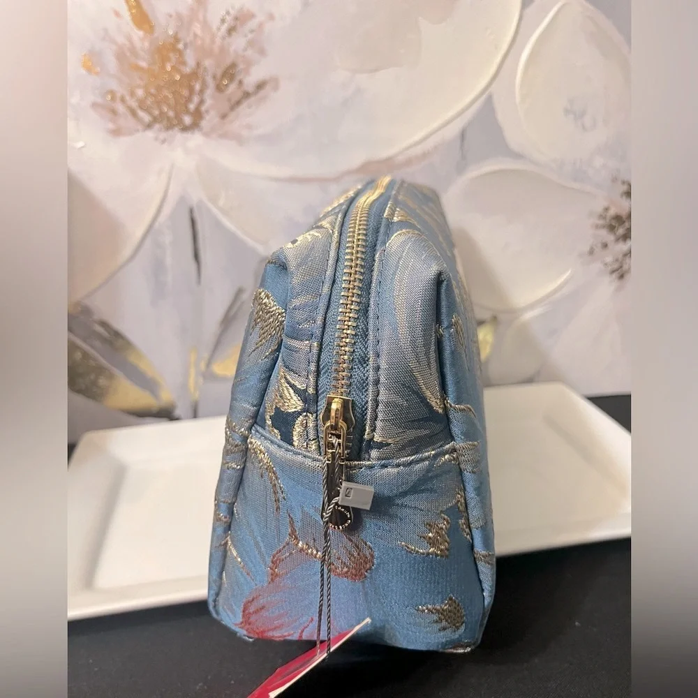 Vince Camuto chic vince