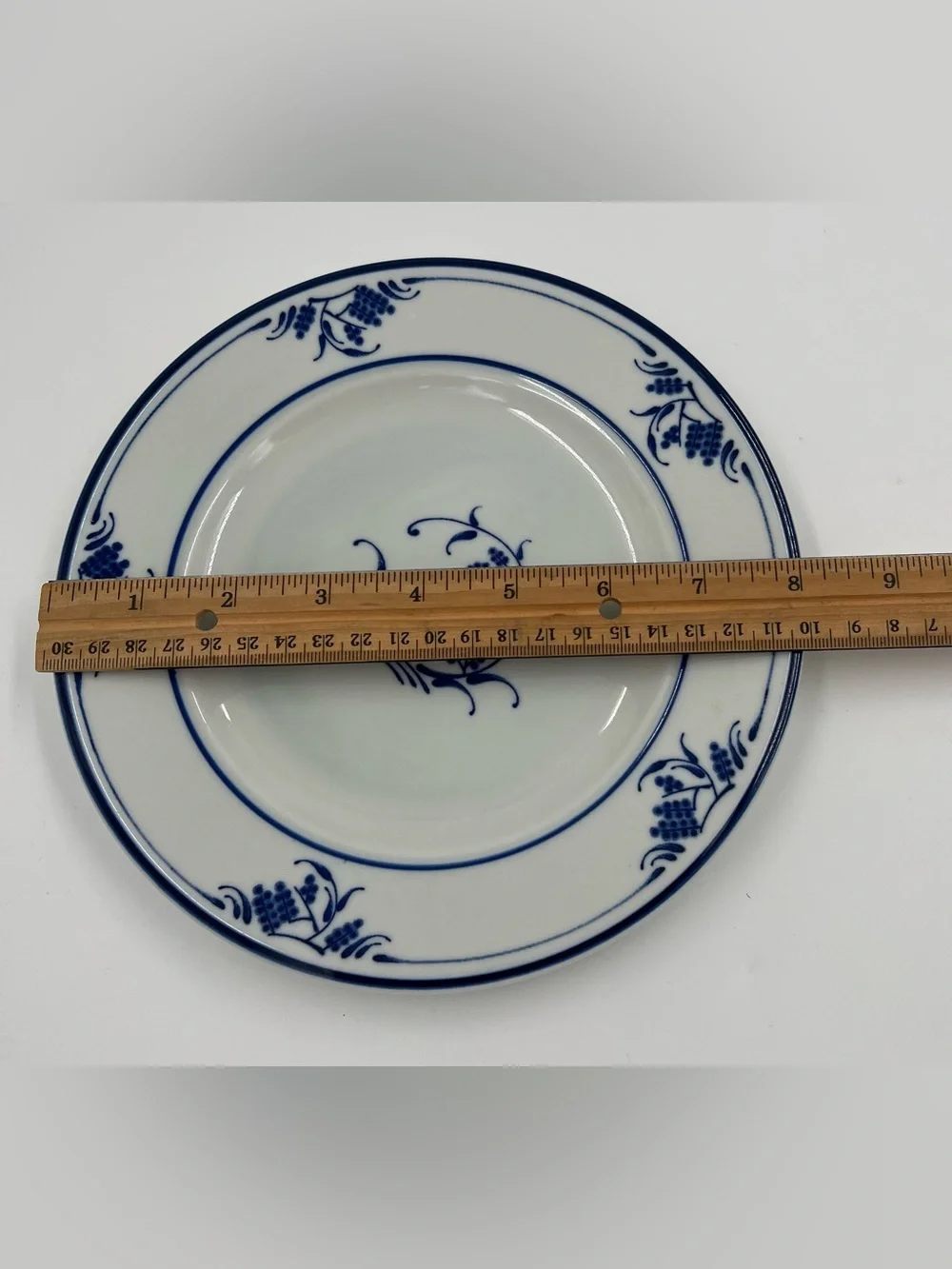 Mikasa Cera Stone Hyannis NB 504 Blue & White Floral Stoneware Salad Plate 8”