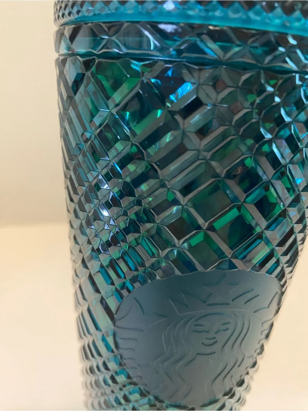Starbucks Holiday Emerald Green Jeweled Plastic Tumbler Cold Cup 24oz New
