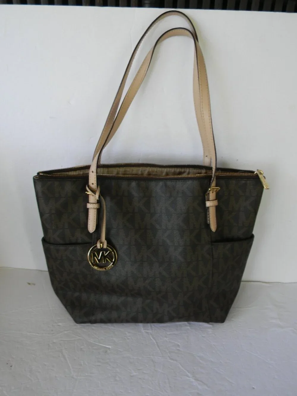 Michael Kors Jet Set Monogram Coated Canvas Tote Bag BROWN/TAN SIDE POCKETS