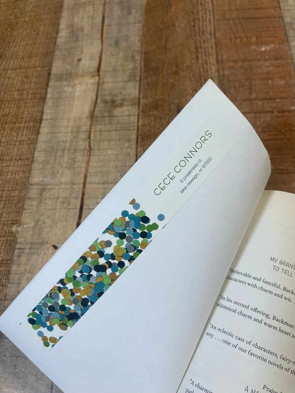 Simon & Schuster details photos