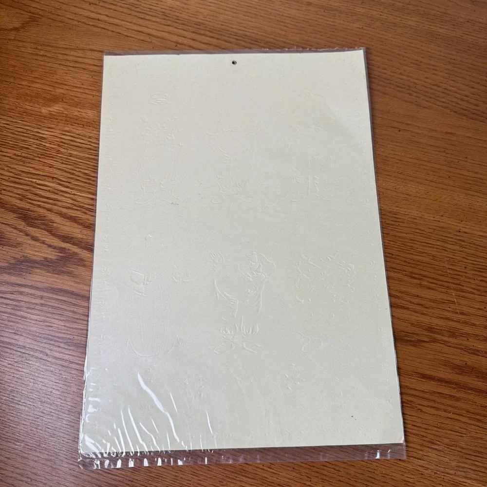 1984 Santa Costume Sheet Embossed Cut Out Vintage Christmas Craft‎ Paper Doll
