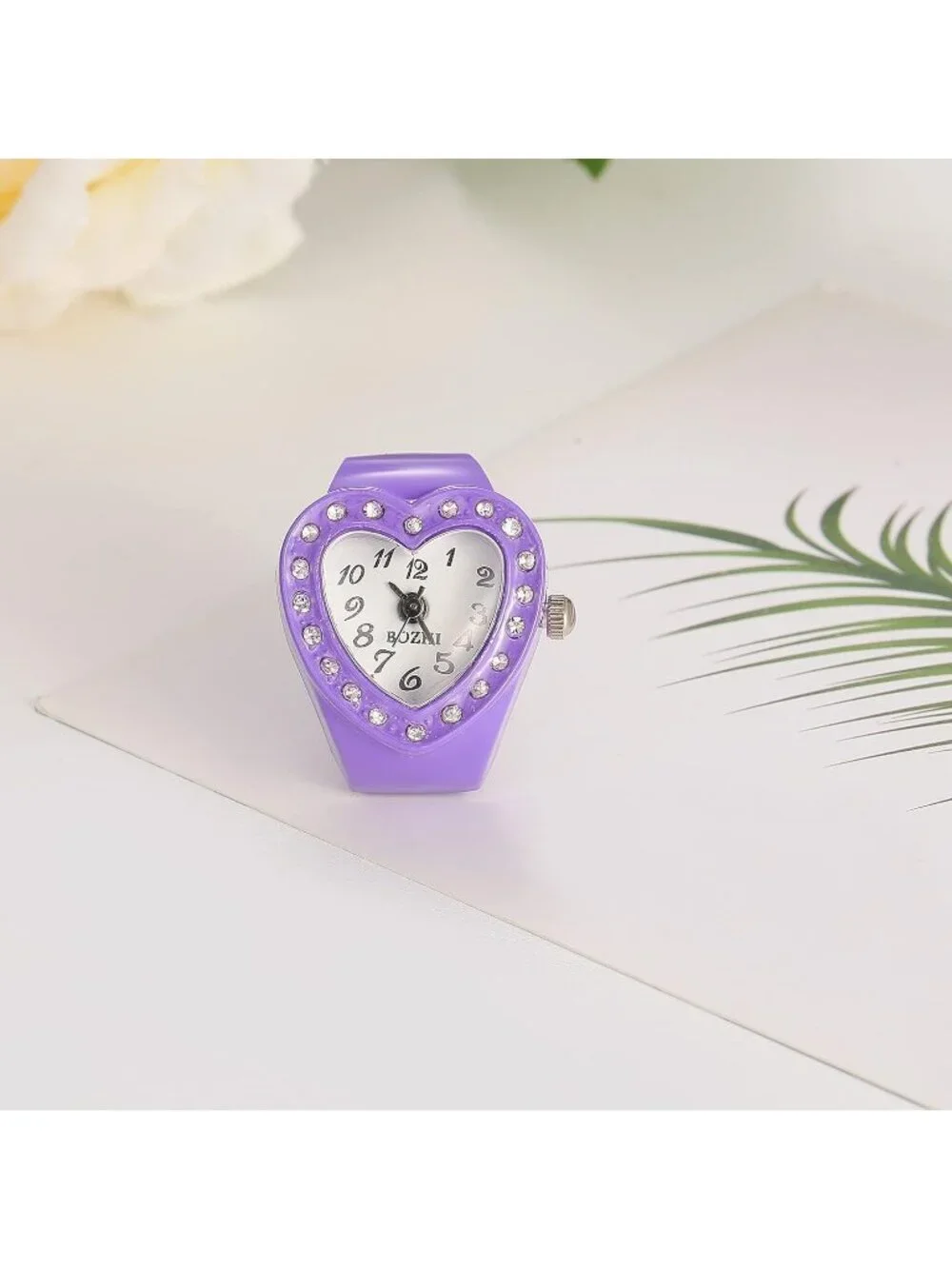Unisex Purple Analog Quartz Easy Read Adjustable Modern Heart Finger Ring Watch