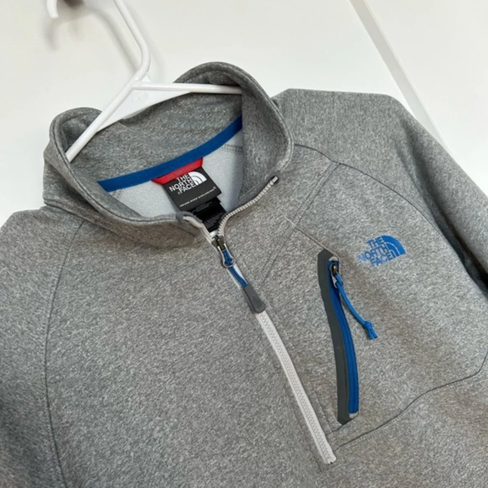 The North Face northface quarter
