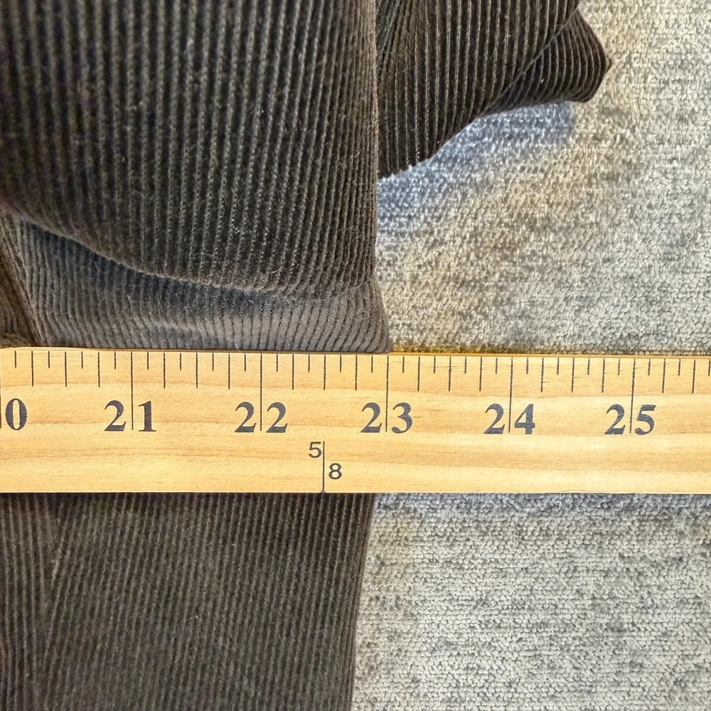 Brooks Brothers 1818 carefully