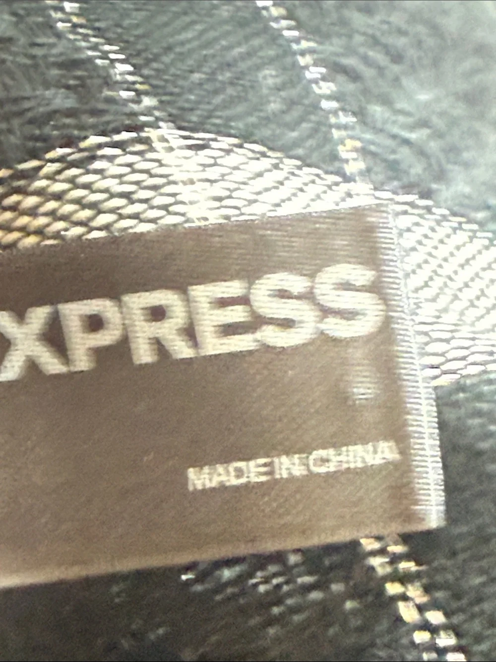 Express soft black