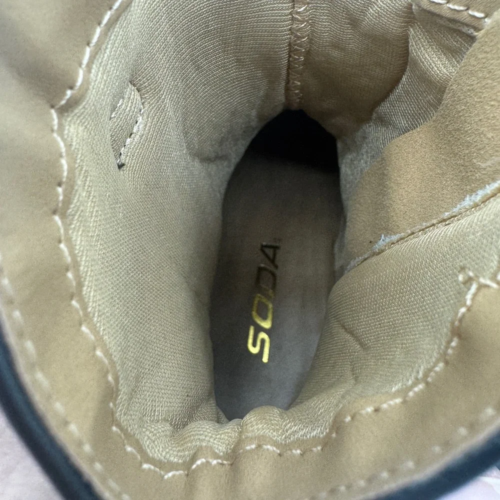 Soda beige interior