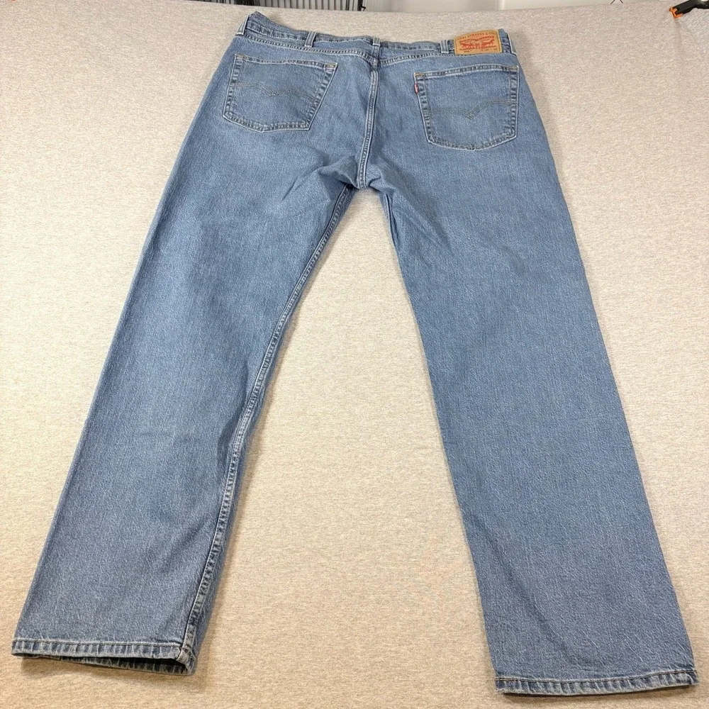Levis measurements waist