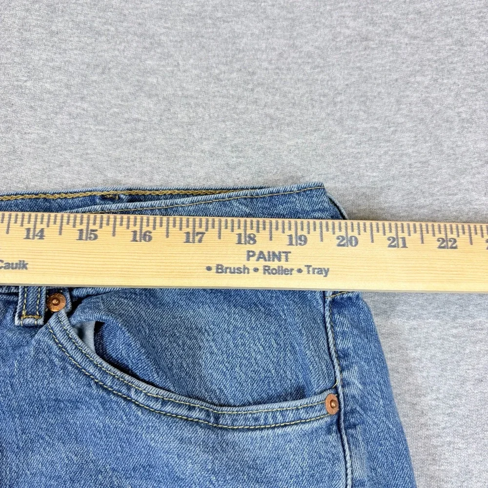 Levis measurements waist