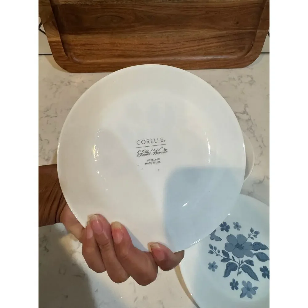 The Pioneer Woman plates corelle use