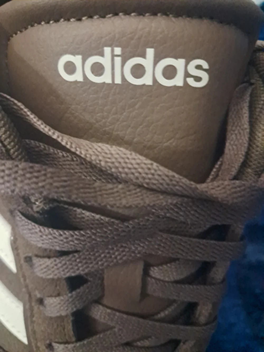 Adidas Women’s Samba Classic Suede Sneakers - Brown/White