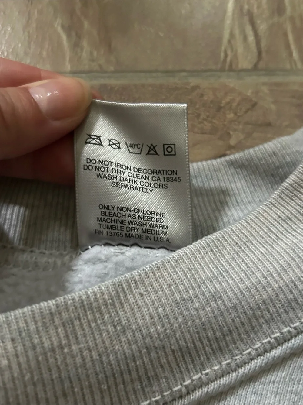 N/A light gray