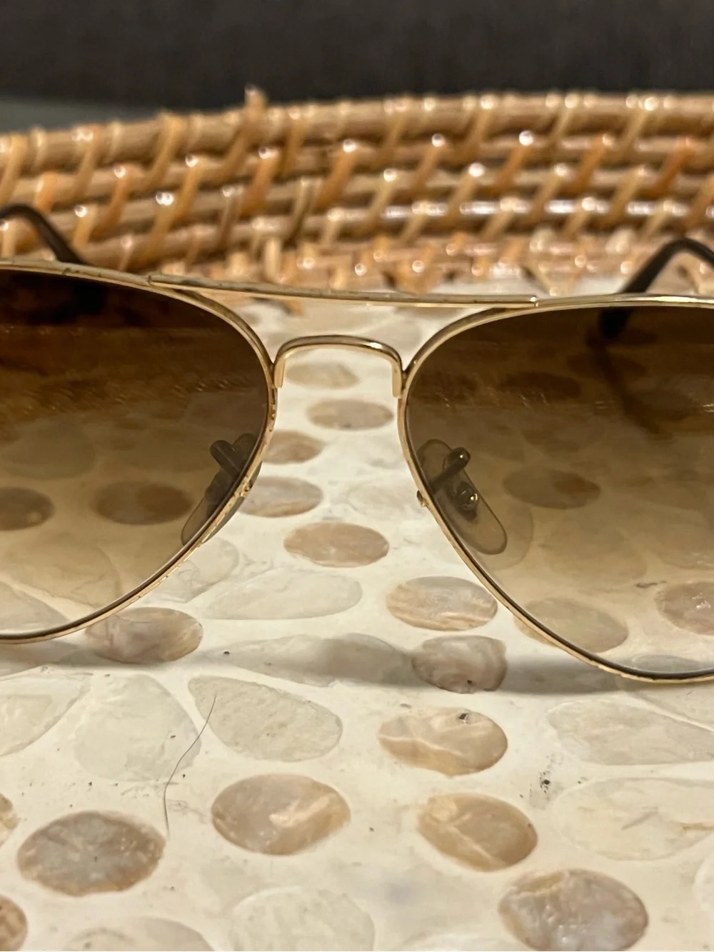 Ray-Ban Men’s Aviator Gold Frame Sunglasses