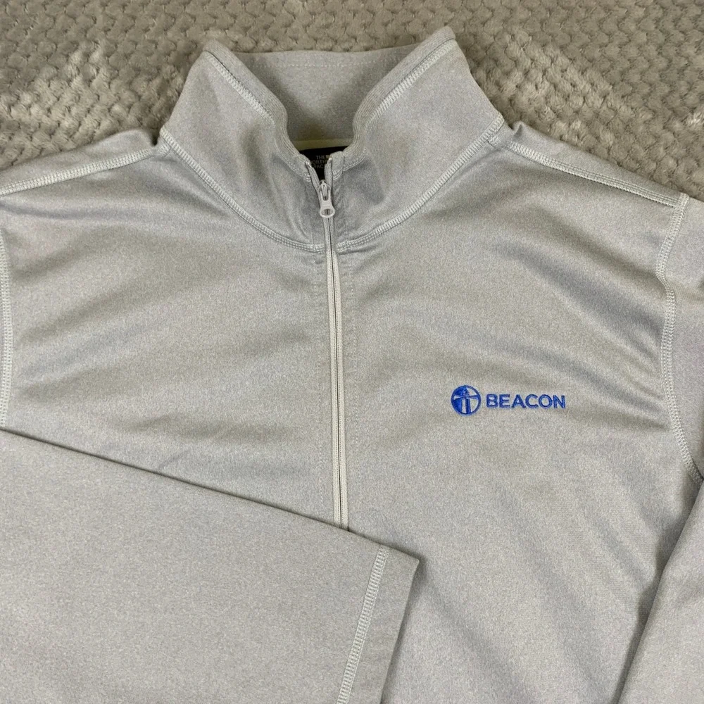 The North Face Mens Tech 1/4 Zip Pullover Grey Beacon Logo NF0A3LHB Size Large‎