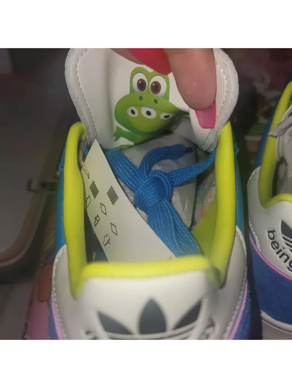 adidas disney stan