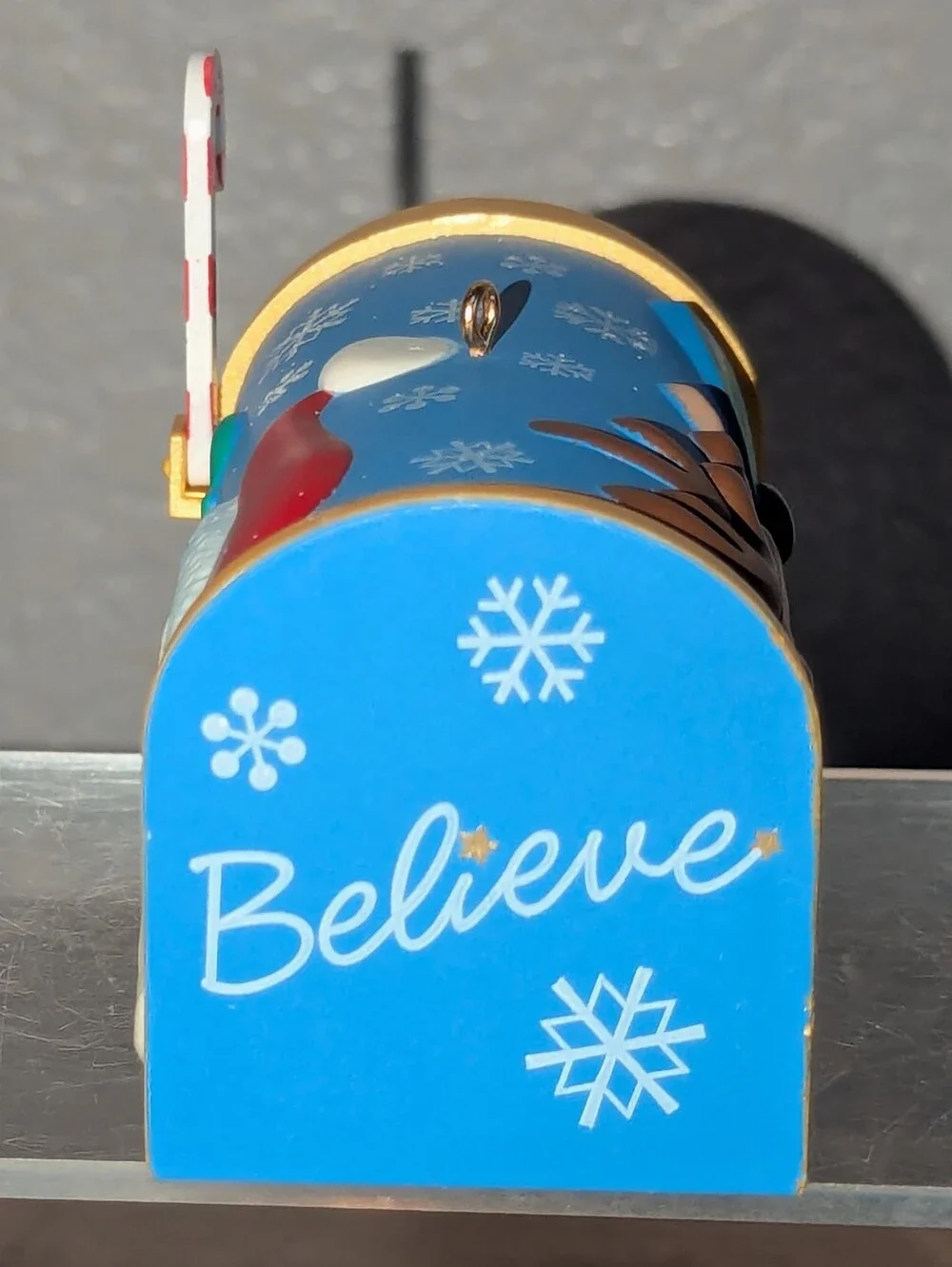 Hallmark front mailbox