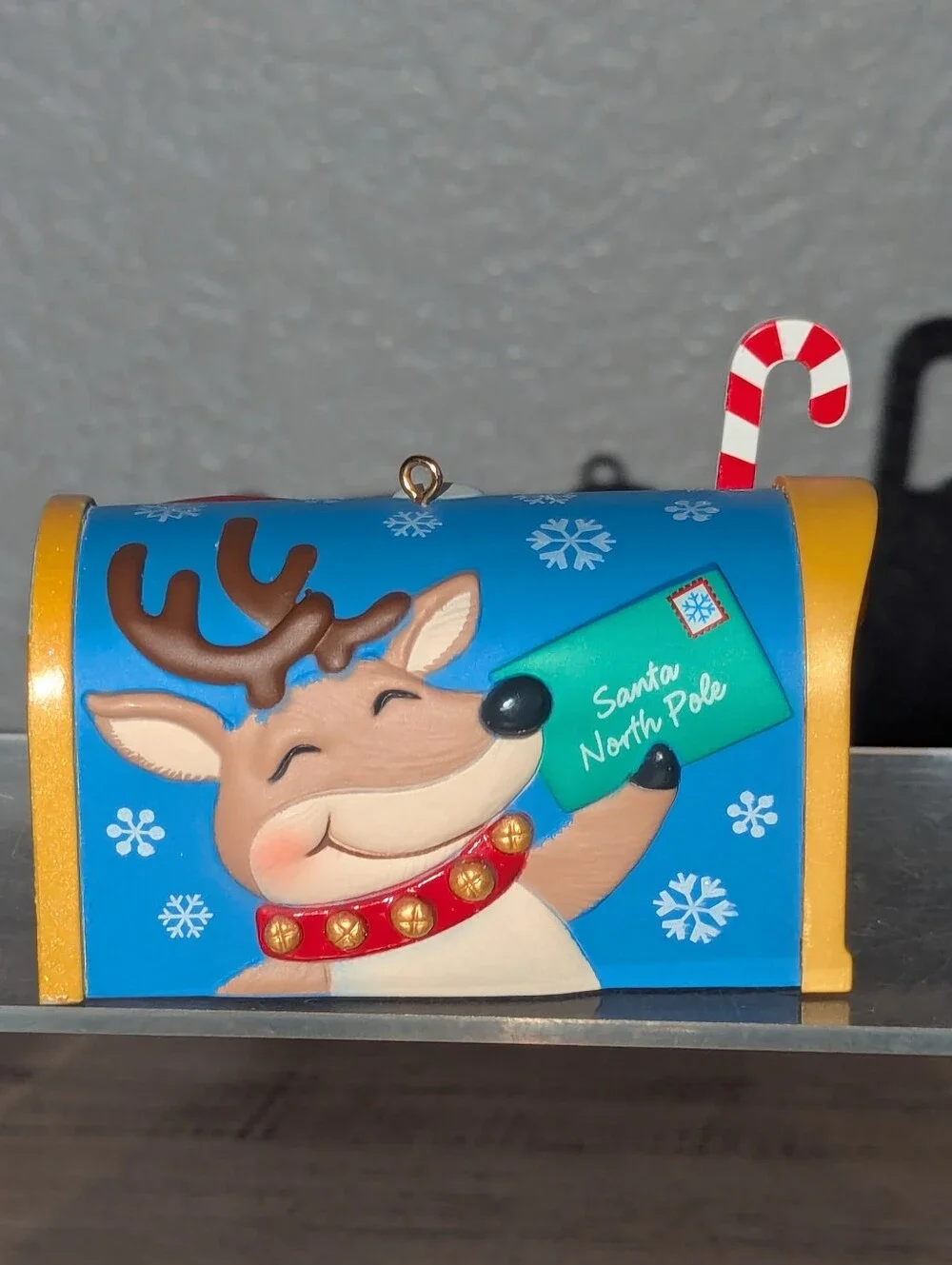 Hallmark front mailbox