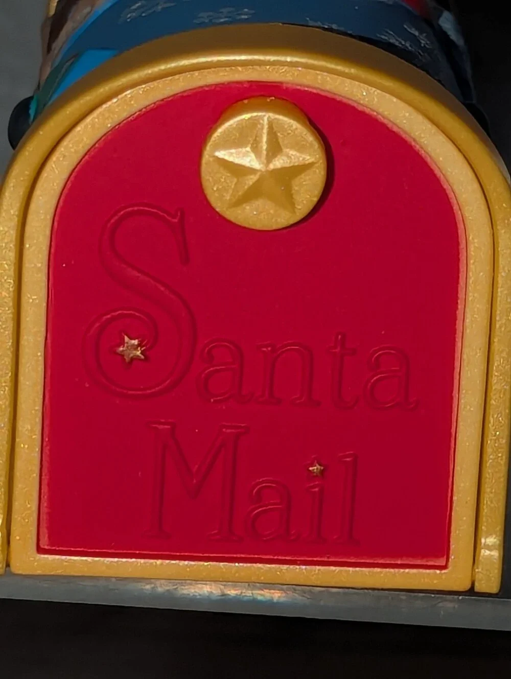 Hallmark front mailbox